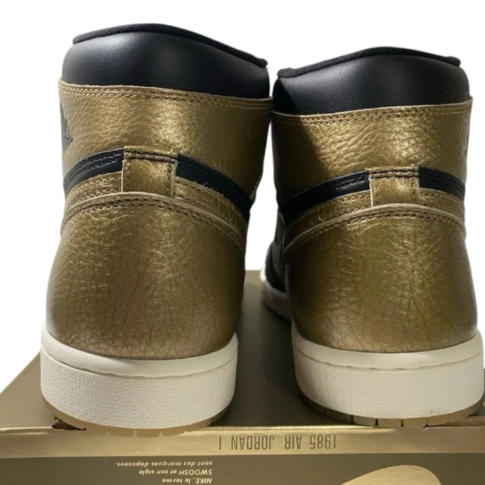 Jordan 1 Retro High OG Sneakers Black/Metallic Gold-Sail (DZ5485 071) 10.5